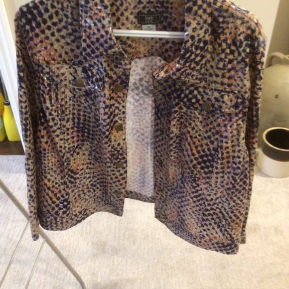 Patterned patent jacket, size 18 - Picture 4 of 5